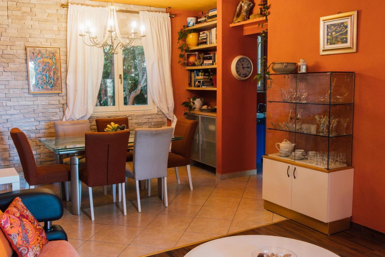 Villa Tropica Kaštela Esterno foto