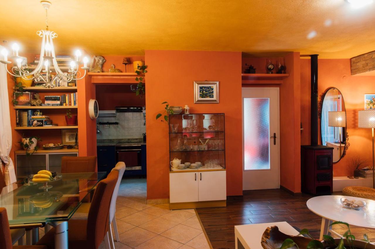 Villa Tropica Kaštela Esterno foto