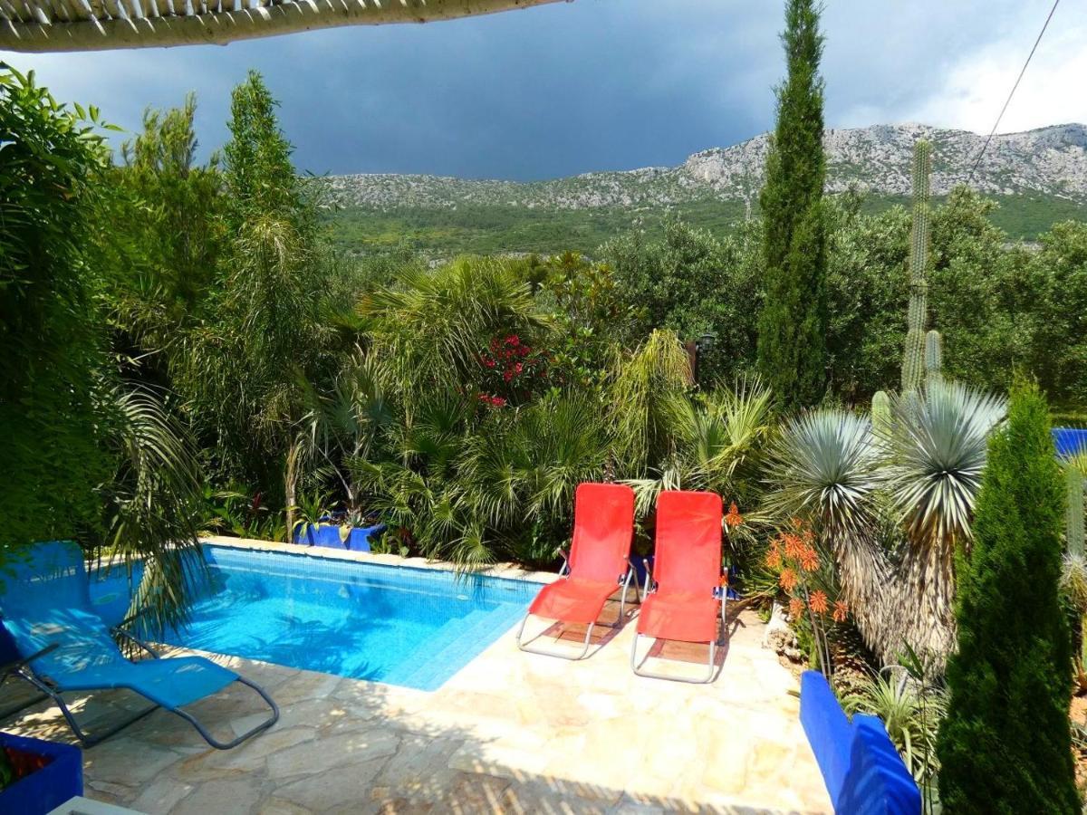 Villa Tropica Kaštela Esterno foto
